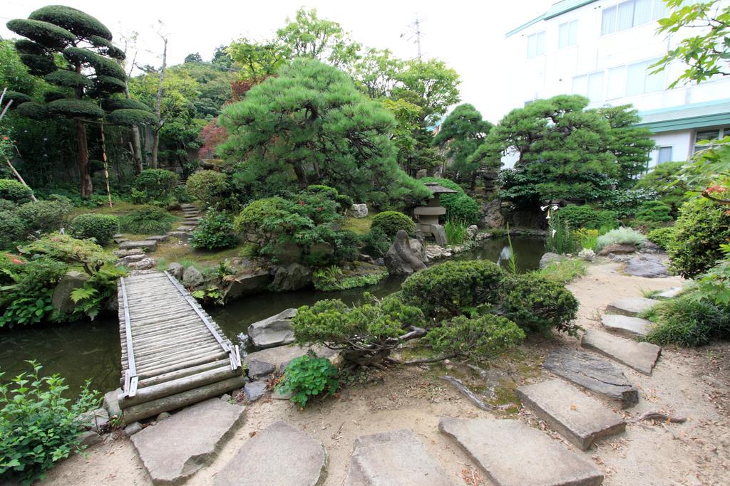 Отель Yanagi No Yu Аомори Экстерьер фото
