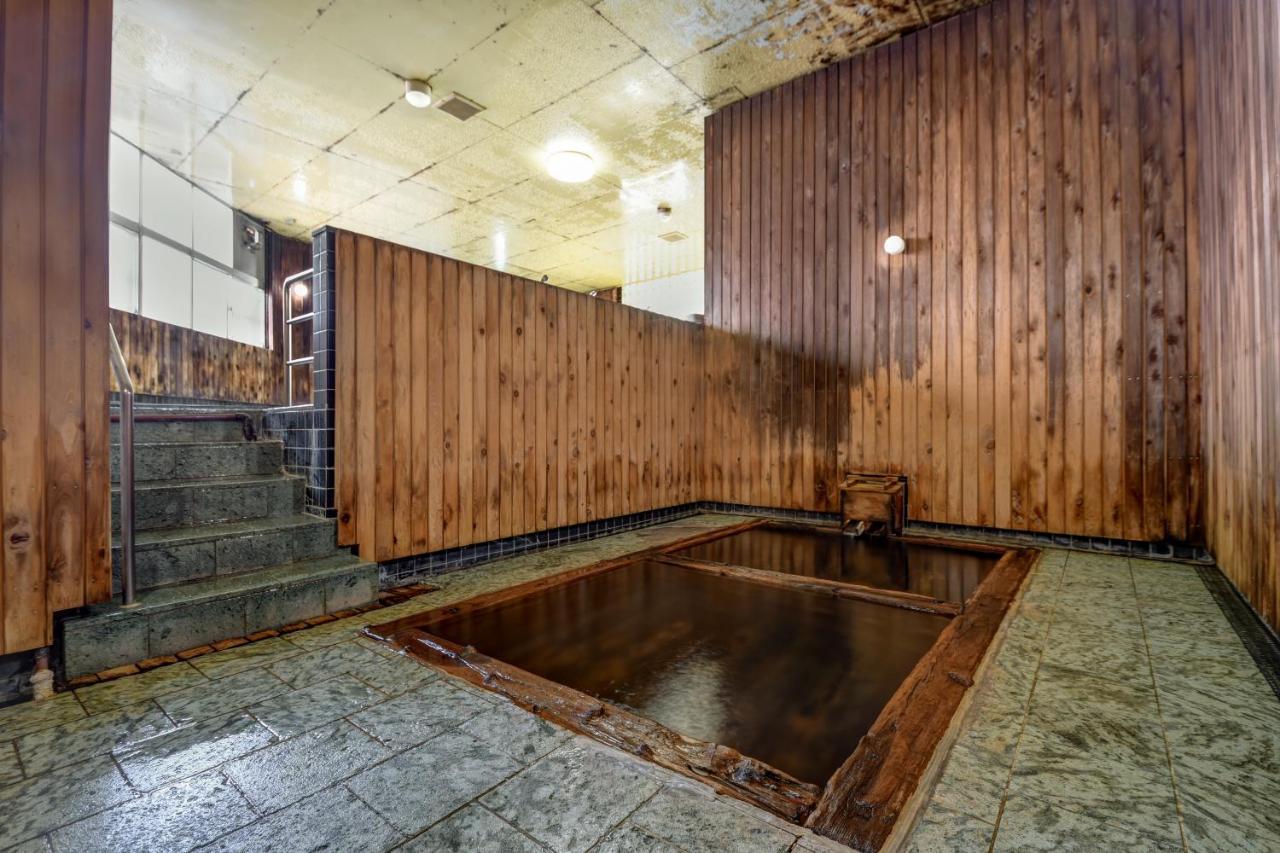 Отель Yanagi No Yu Аомори Экстерьер фото