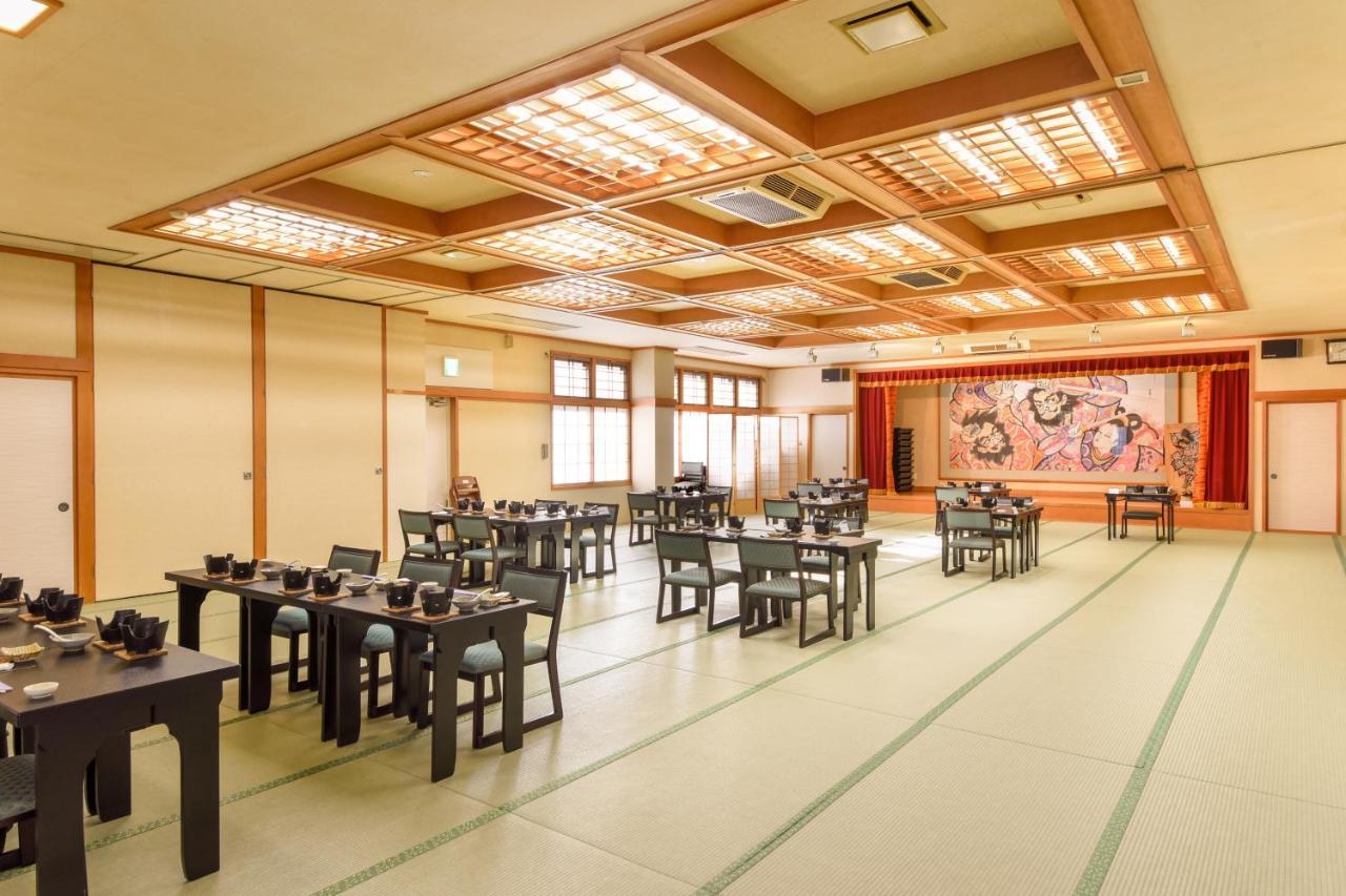 Отель Yanagi No Yu Аомори Экстерьер фото